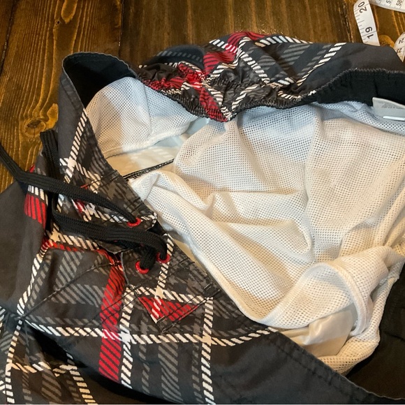 Hang Ten Black and Red Plaid Swim Trunks - Picture 8 of 8